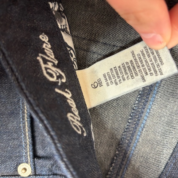 American Eagle vintage Y2K real flare dark Wash denim jeans size 6 - Picture 2 of 7